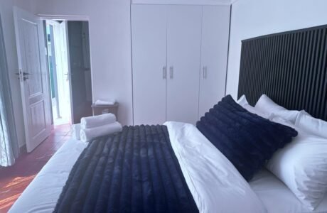 Apartment 4 – Bedroom, Living Room & Full Kitchen
